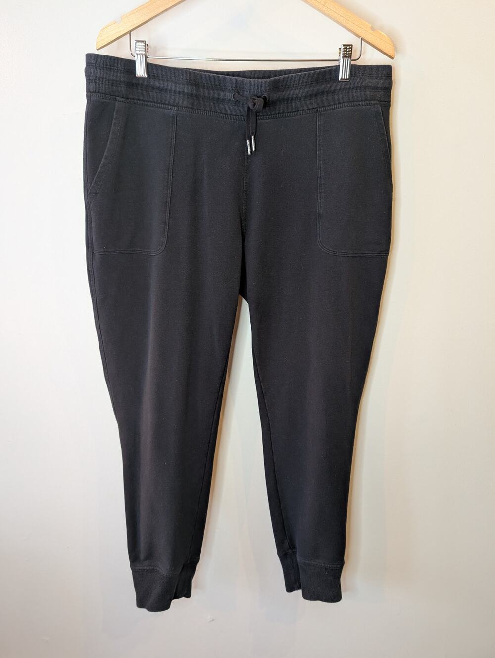 L.L. Bean Jogger Pants Black Drawstring Patch Pockets Cotton Women L Gorpcore